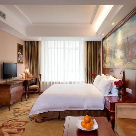 Vienna Hotel Puning South Huancheng Road High-Speed Train Station 외부 사진